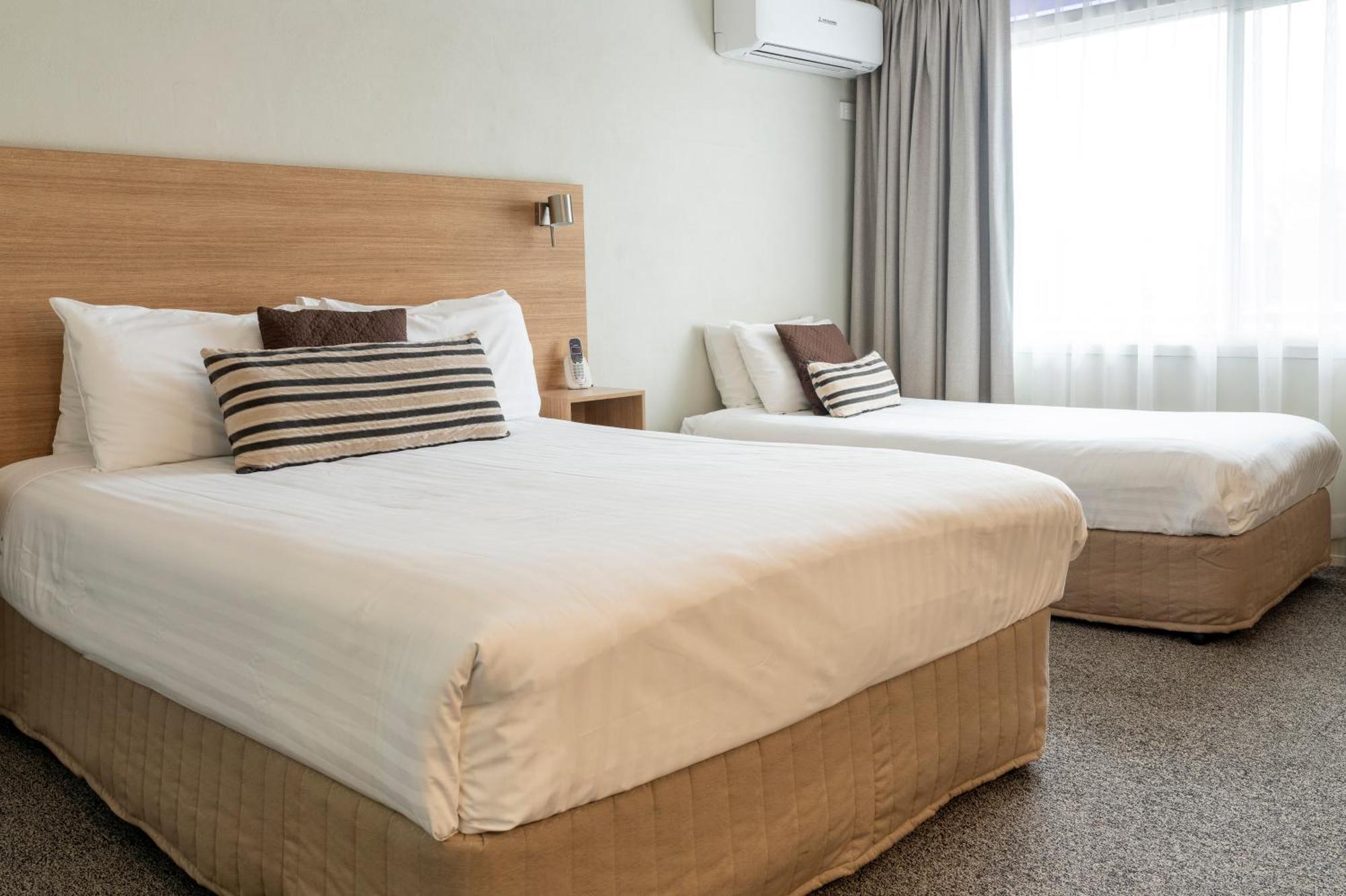 Motel Posthouse Motor Goulburn